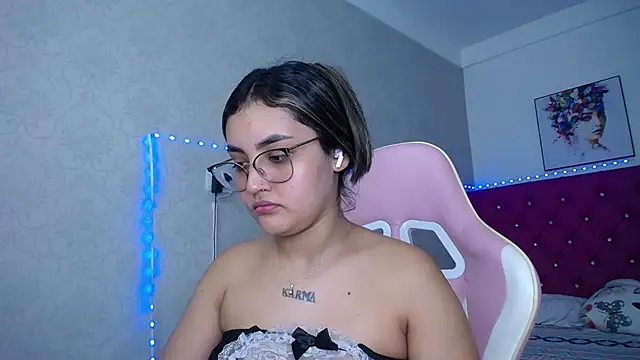 kathe-mills235's Live XXX Chat