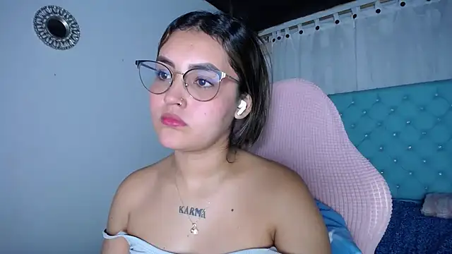 kathe-mills235's Live XXX Chat