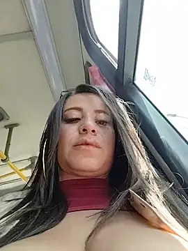 Show modela Emily_Kooper na web-kameri