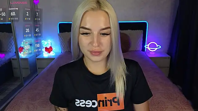 Chat +18 de Crystal_Barbie ao vivo