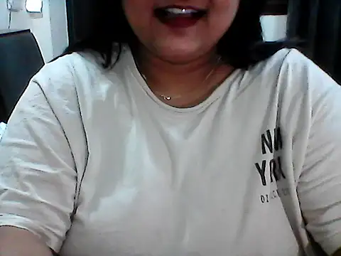 radhikkaa 现场XXX聊天