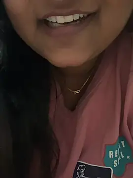 radhikkaa Live XXX-Chat