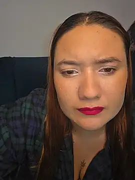 Blushing_Katy: απευθείας συνομιλία ΧΧΧ