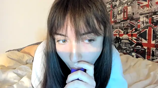 Lynylou Adlı Modelin Web Kamerası Şovu