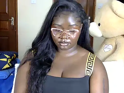 Bbw__thickiana's Webcam Show
