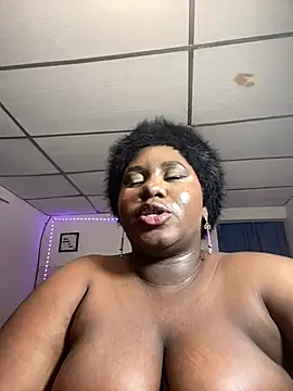 צ'אט XXX בשידור חי של DILAY_XXX