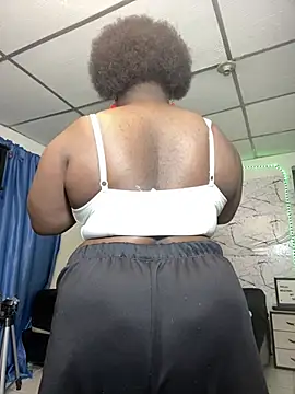 Chatroom XXX en direct de DILAY_XXX