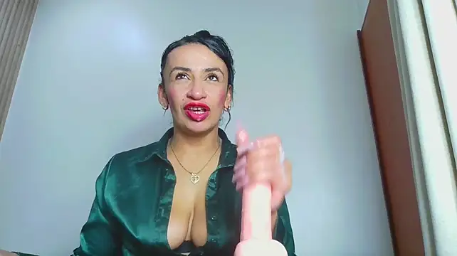 Živý XXX chat NICOL-JARAMILLO