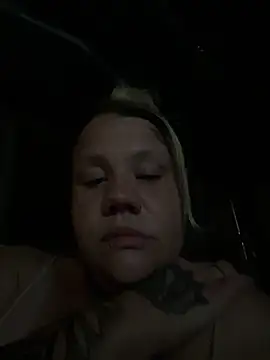 BBCLuvinJuicyPeach: вебкам-шоу
