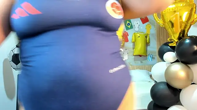 Živý XXX chat samy_19_