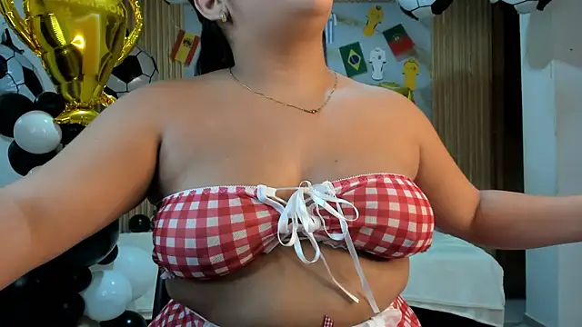 samy_19_'s Live XXX Chat