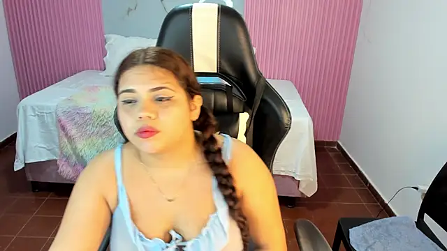 Czat XXX na żywo – samy_19_