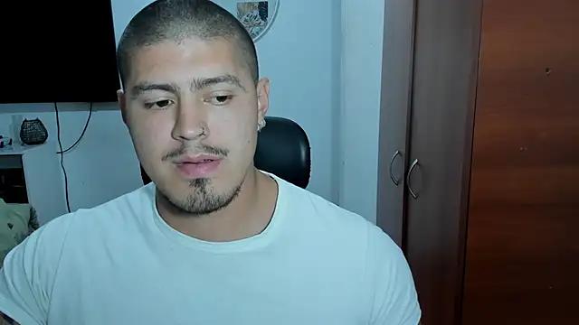Baltazar_Dupont élő XXX-chatje