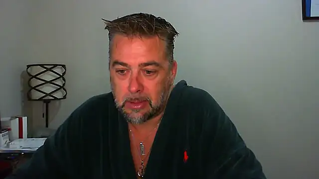 Show modela Phil-DeGash na web-kameri