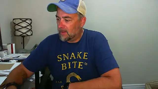 Phil-DeGash Show in webcam