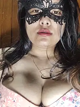 Cutehornycouples: διαδικτυακό σόου στην κάμερα