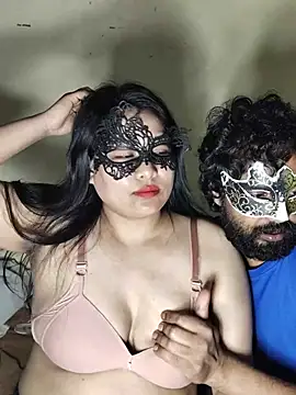 Czat XXX na żywo – Cutehornycouples
