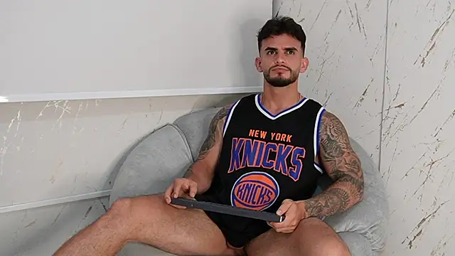 Ricardogo19 Webcam Show