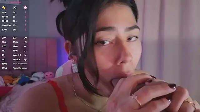 โชว์เว็บแคมของ LoaLuxury