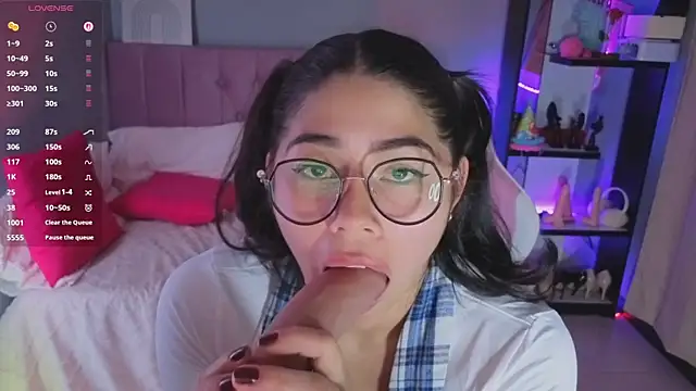 LoaLuxury 웹캠 쇼