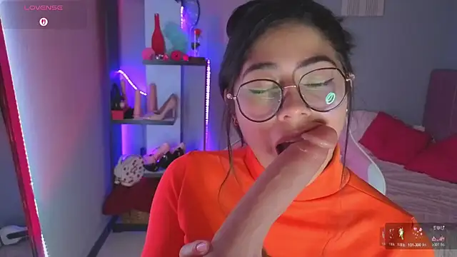 Show Webcam de LoaLuxury