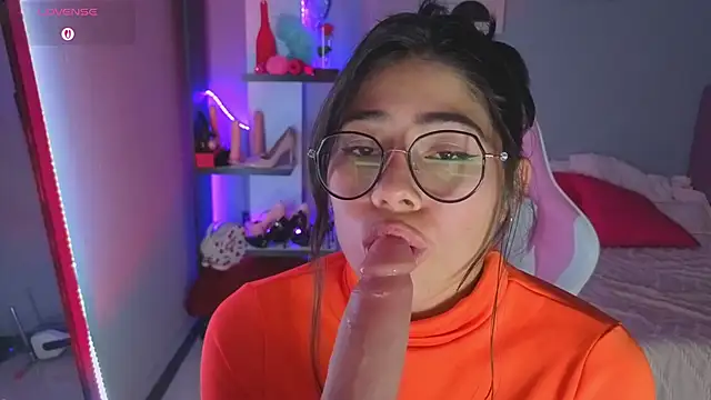 LoaLuxury 웹캠 쇼