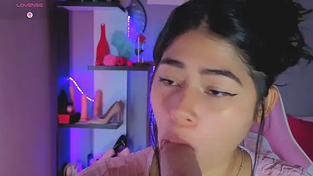 โชว์เว็บแคมของ LoaLuxury