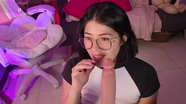 LoaLuxury – webcam-show