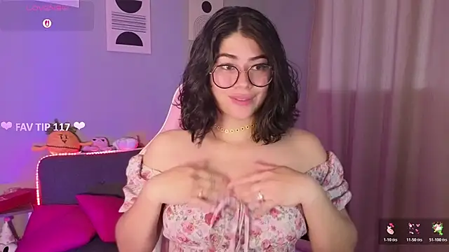 LoaLuxury Chat XXX in diretta