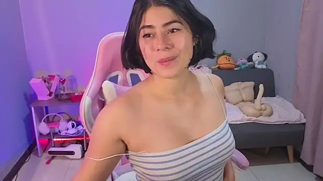 LoaLuxury's Live XXX Chat