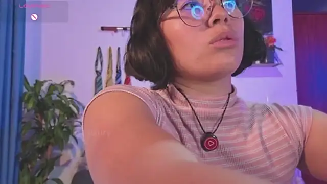 Chat XXX en directo de LoaLuxury