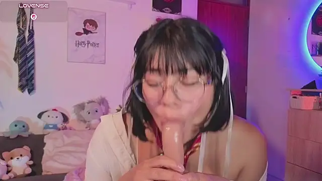 LoaLuxury – webcam-show