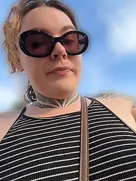 Chat +18 de MashapinkX ao vivo