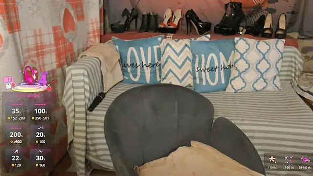 sara_love89n Webbikameraesitys