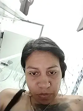 Chat +18 de Tiphanydirty3 ao vivo