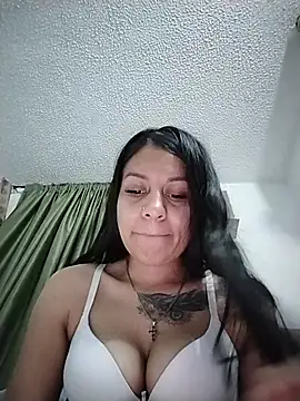 XXX chat uživo modela Tiphanydirty3