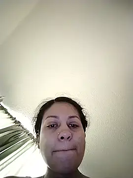 Chat +18 de Tiphanydirty3 ao vivo