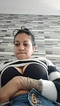 Tiphanydirty3's Live XXX Chat