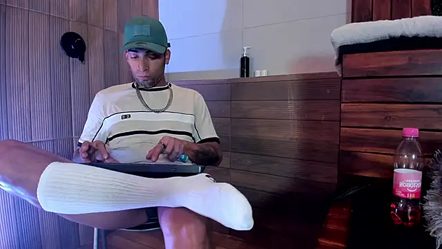 Show modela DrakeNeumann na web-kameri
