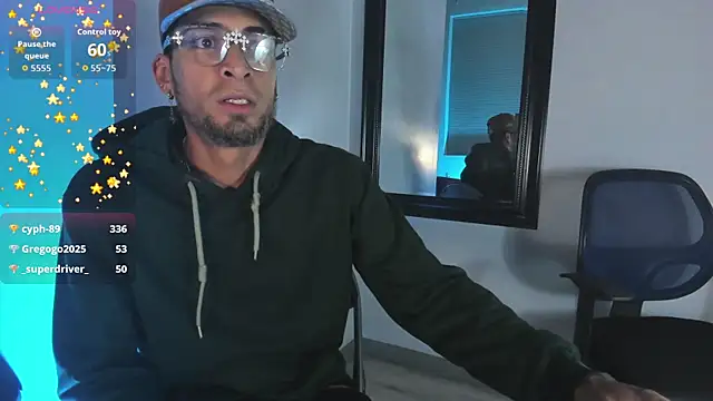 XXX chat uživo modela DrakeNeumann