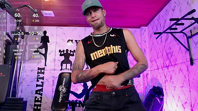 DrakeNeumann Шоу с уебкамера