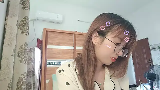 Lili_666 现场XXX聊天