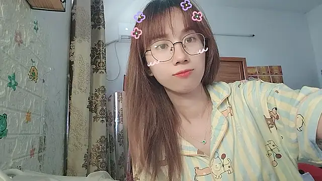 Lili_666 Cameră chat live