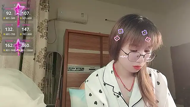 Lili_666's Live XXX Chat