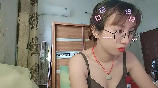 Chat XXX ao vivo de Lili_666
