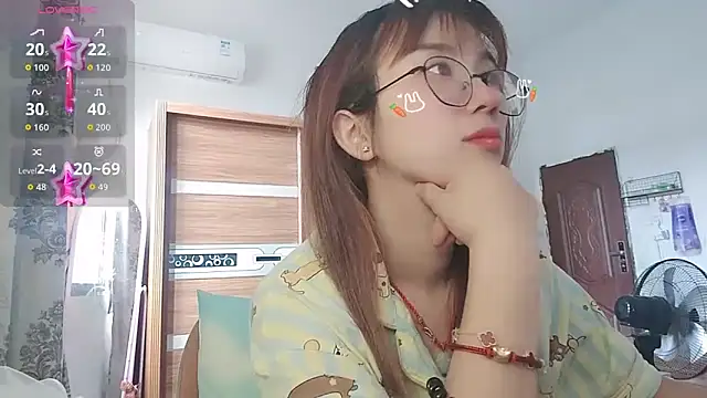 Živý XXX chat Lili_666