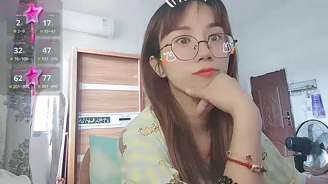 Lili_666 লাইভ XXX চ্যাট