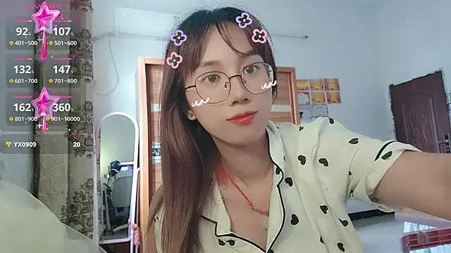 Lili_666のライブXXXチャット