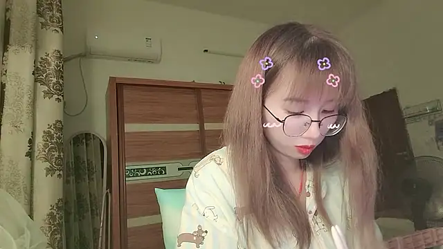 Lili_666's Live XXX Chat