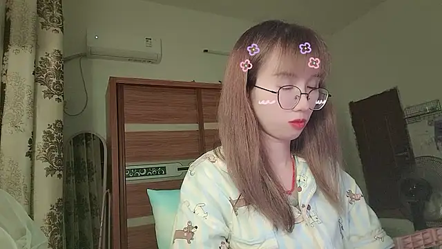 Lili_666 Live XXX-chat